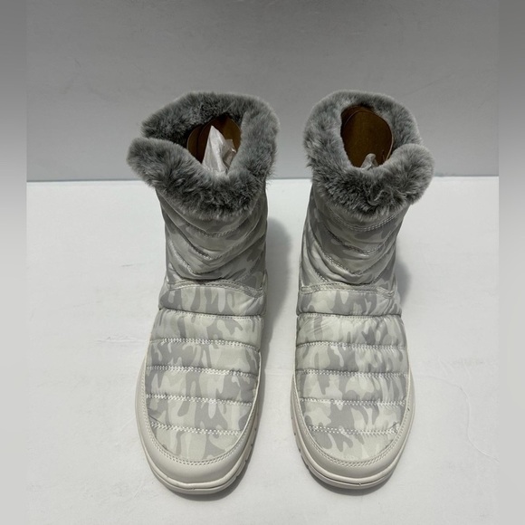 Ryka Women's Suzy Winter Booties Fur White Camo 8m - Picture 4 of 9